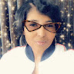 Meet your Posher, Mika